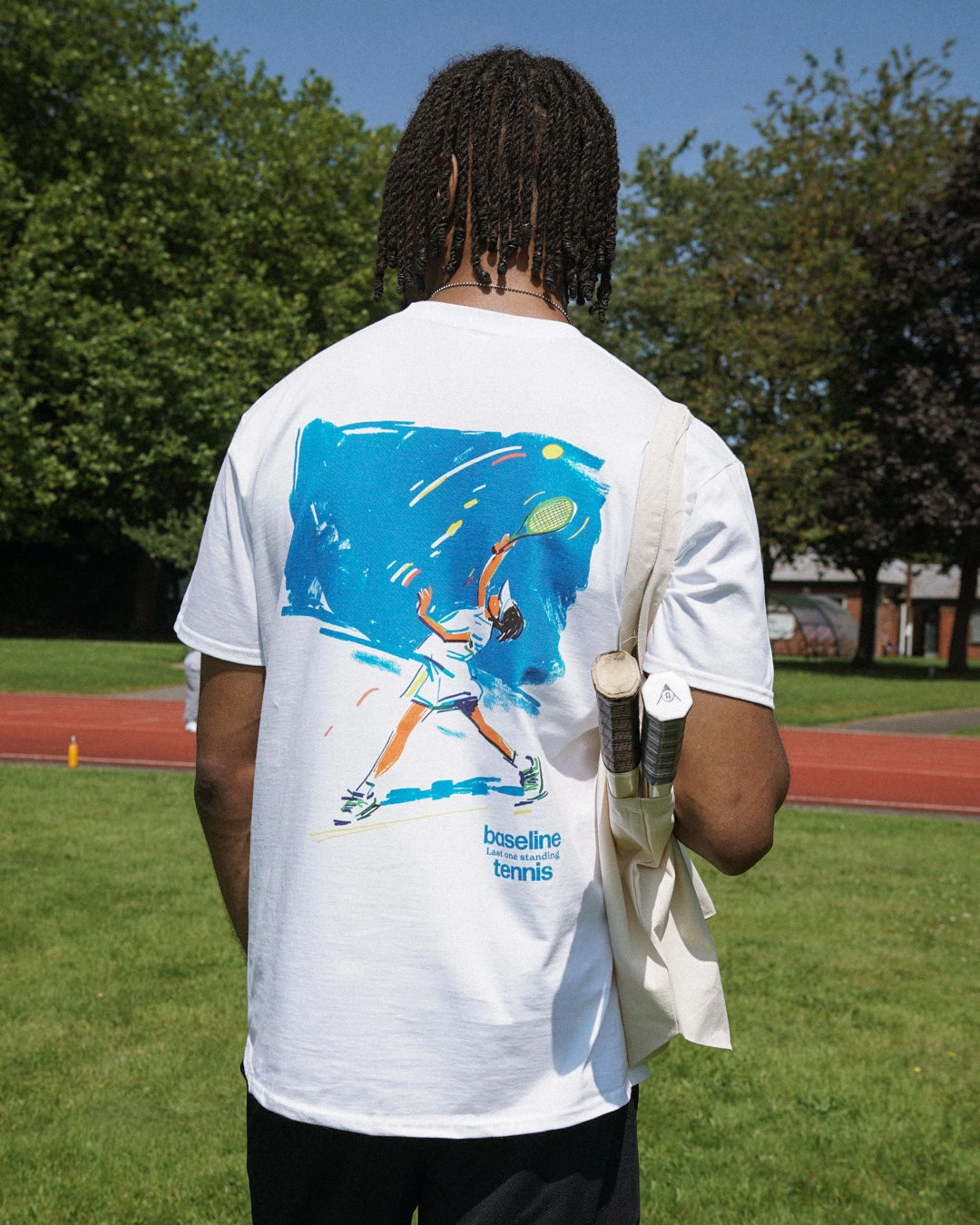 Vice 84 'First Serve' Tee - White Geometric Print Chic Design