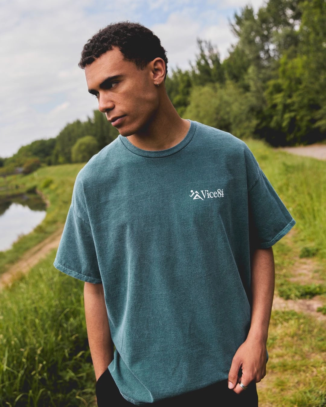 Travel Comfort Wrinkle Resistant Cloth Vice 84 'Golf & Country Club' Vintage Washed Tee - Forest