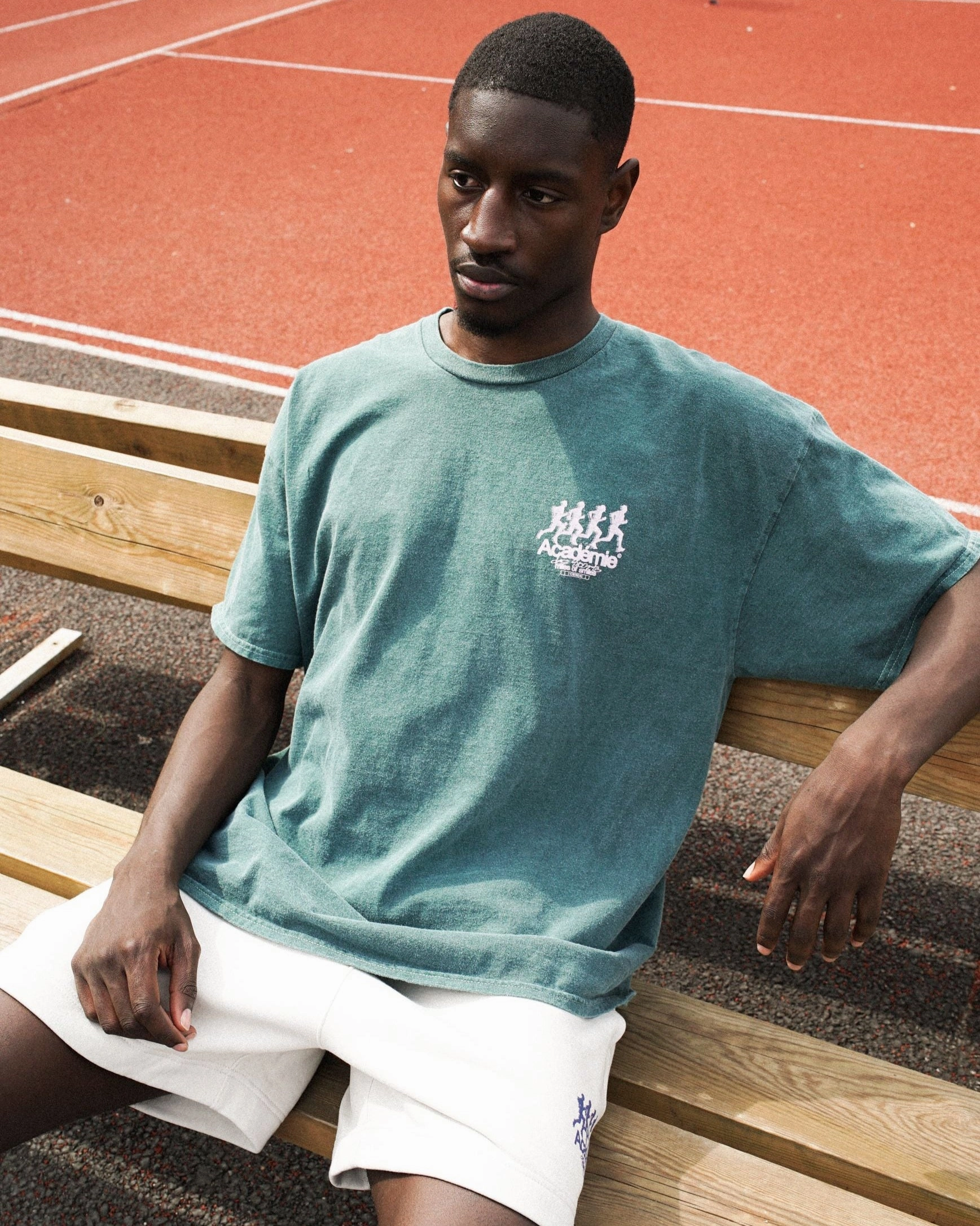 Contrast Inner Binding Vice 84 'Leading Pack' Vintage Washed Tee - Green