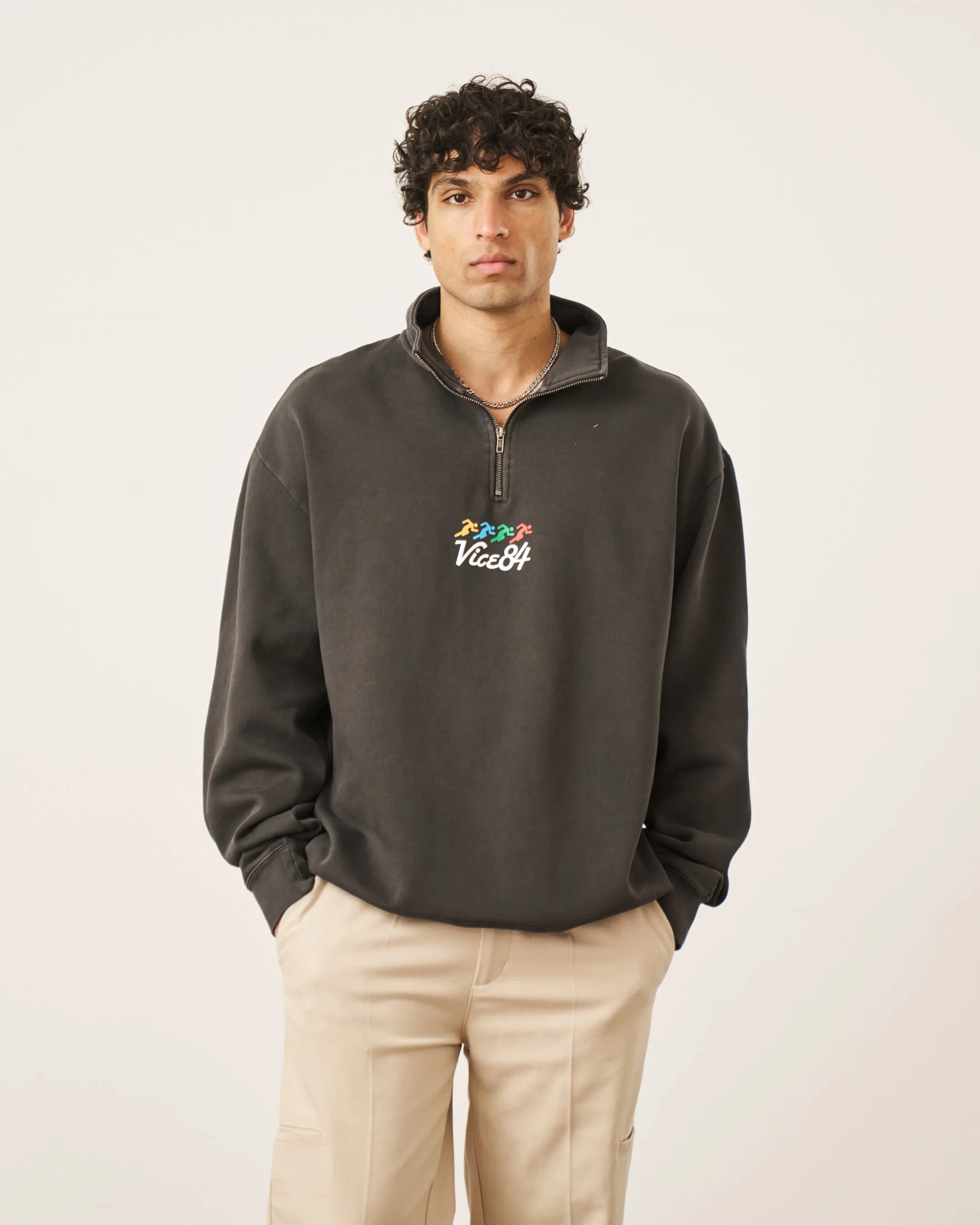 premium fabric Vice 84 'Runner' Faded 1/4 Zip Sweater - Black