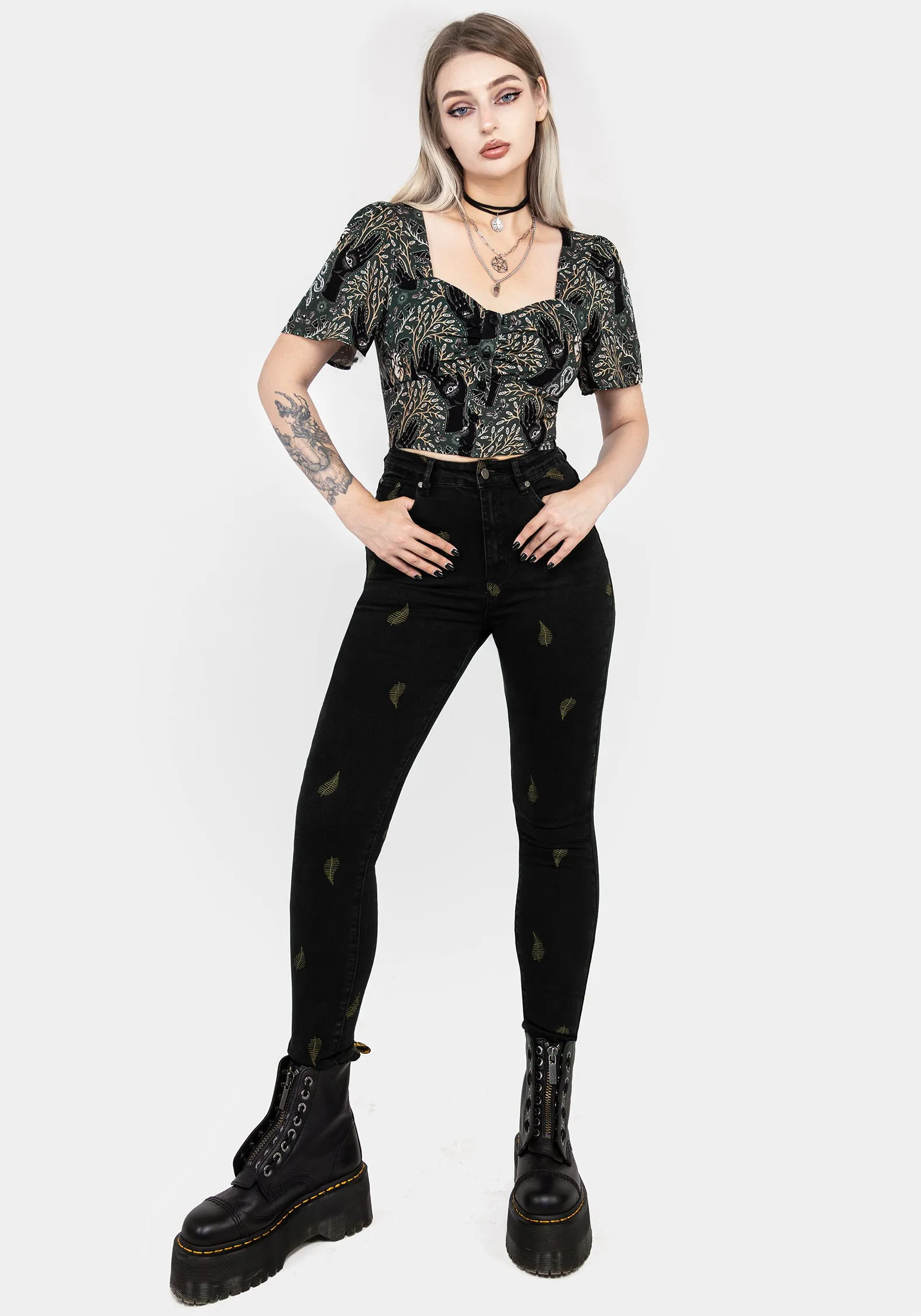 Neutral Outfit Osmunda Fern Embroidered Denim Skinny Jeans