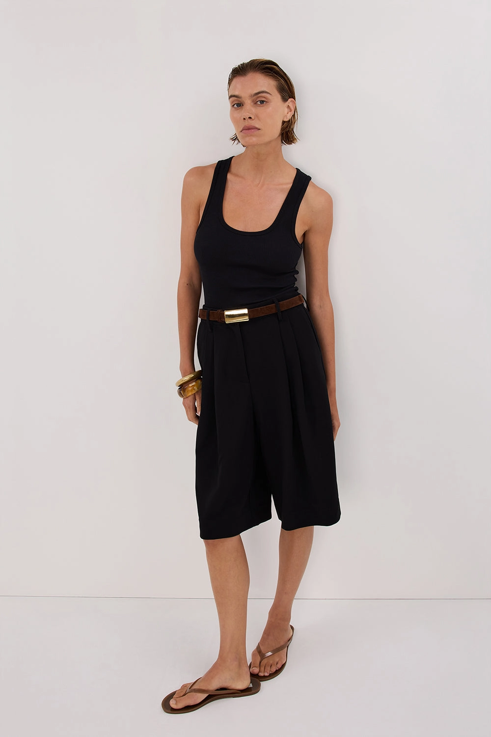 WESTWOOD BLACK BERMUDA SHORT Wide Leg Silhouette