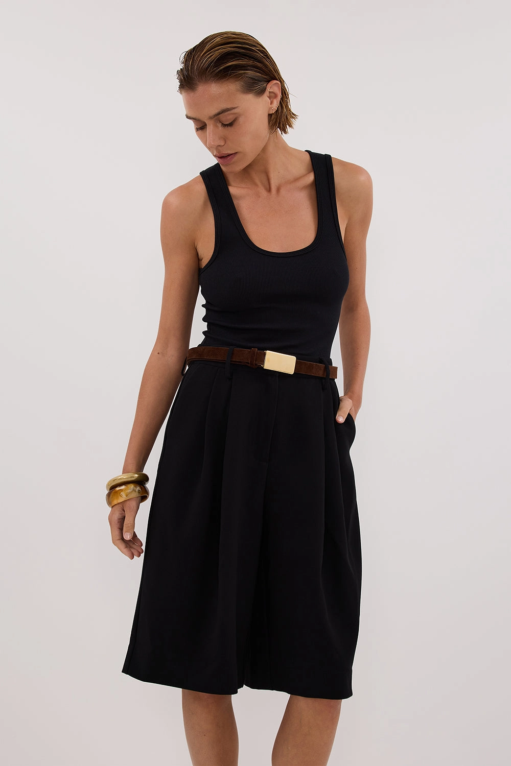 Wrinkle Free Weave WESTWOOD BLACK BERMUDA SHORT