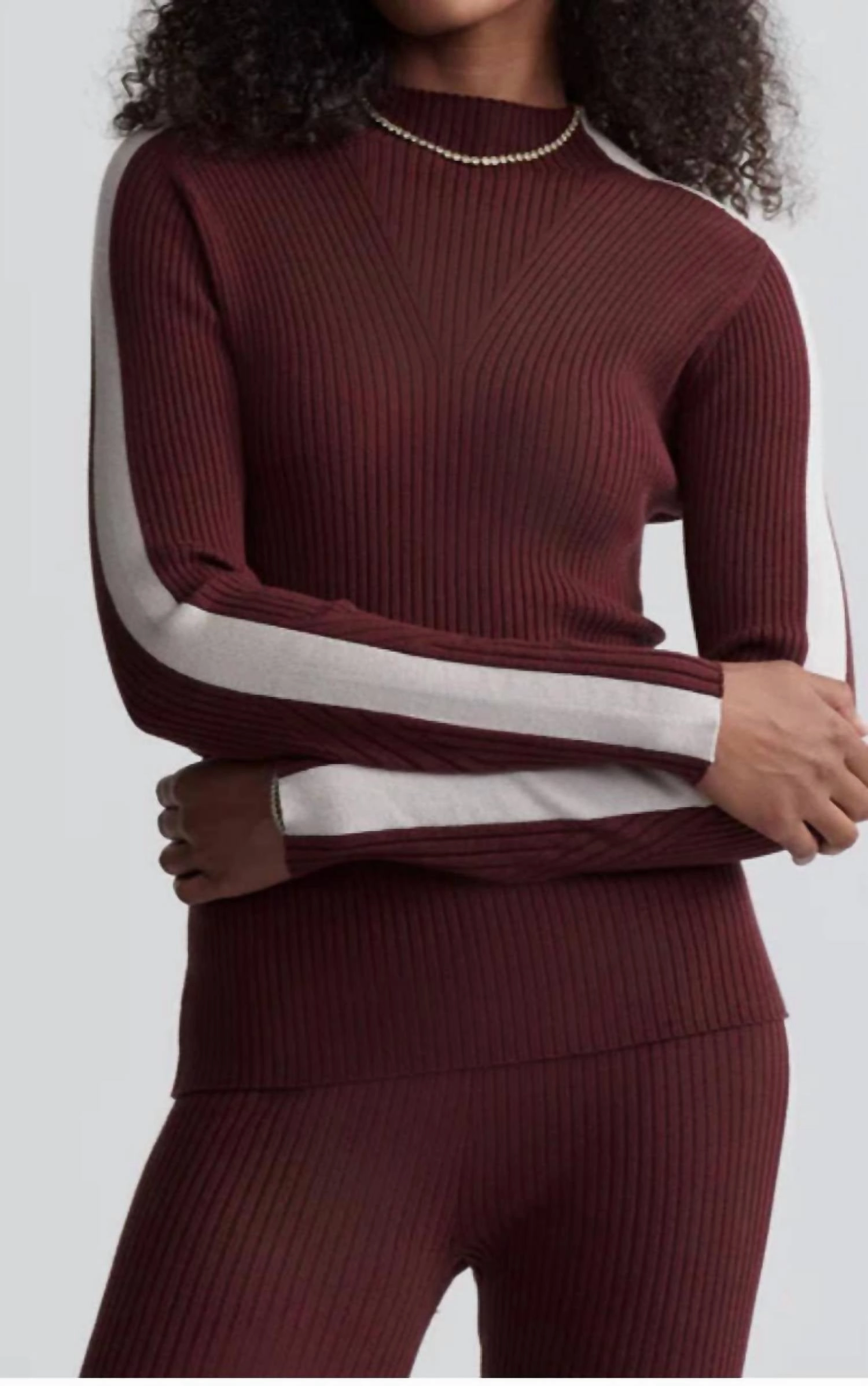 Stylish Knitwear Sustainable Sourcing Certified Wilshire Mock Neck Knit In Red Chocolate