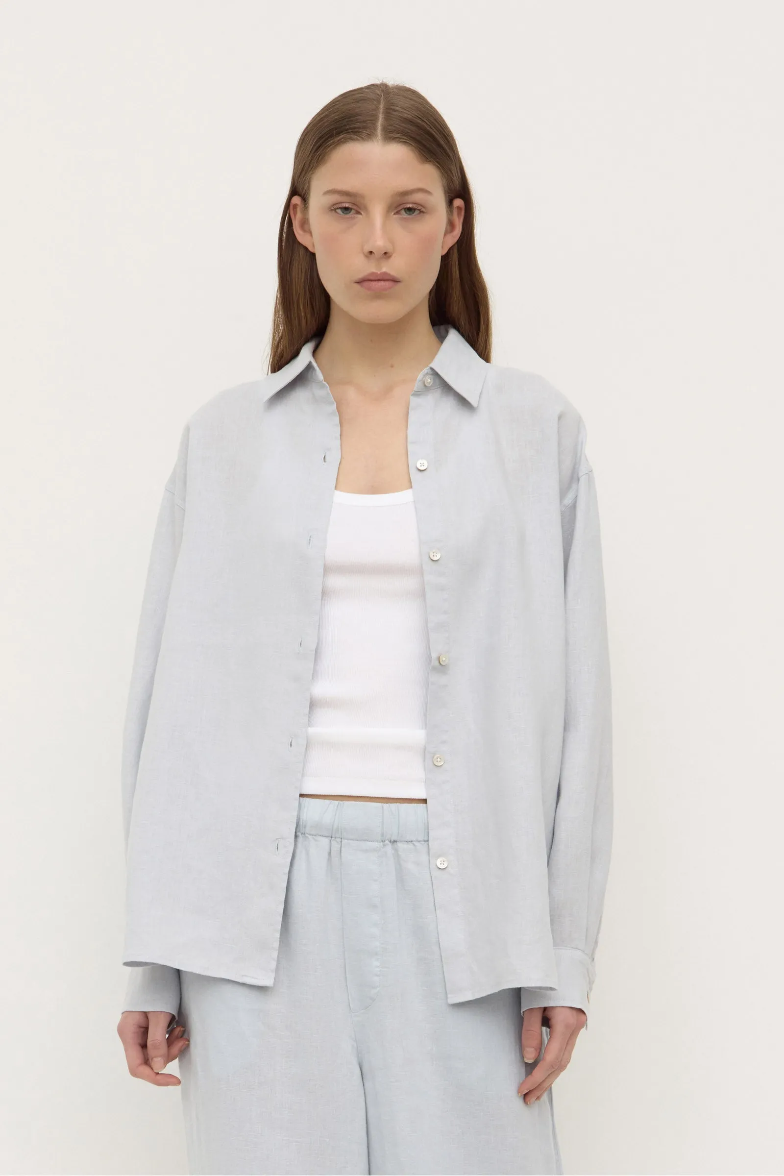 Womens Everyday Linen Shirt Quick Dry Technology Layered Sleeve Cuffs