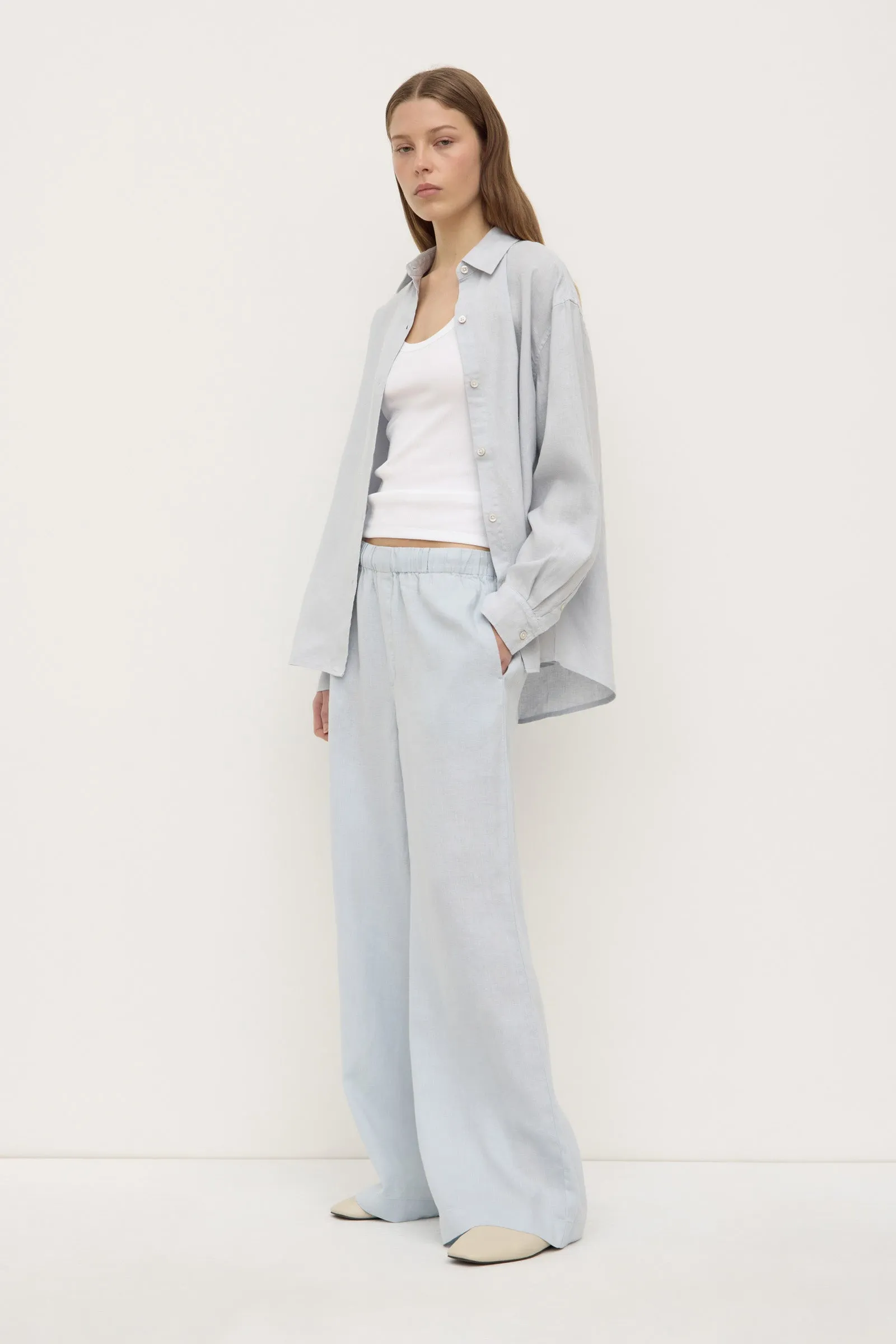 Womens Everyday Linen Shirt Coffee Run tailored look