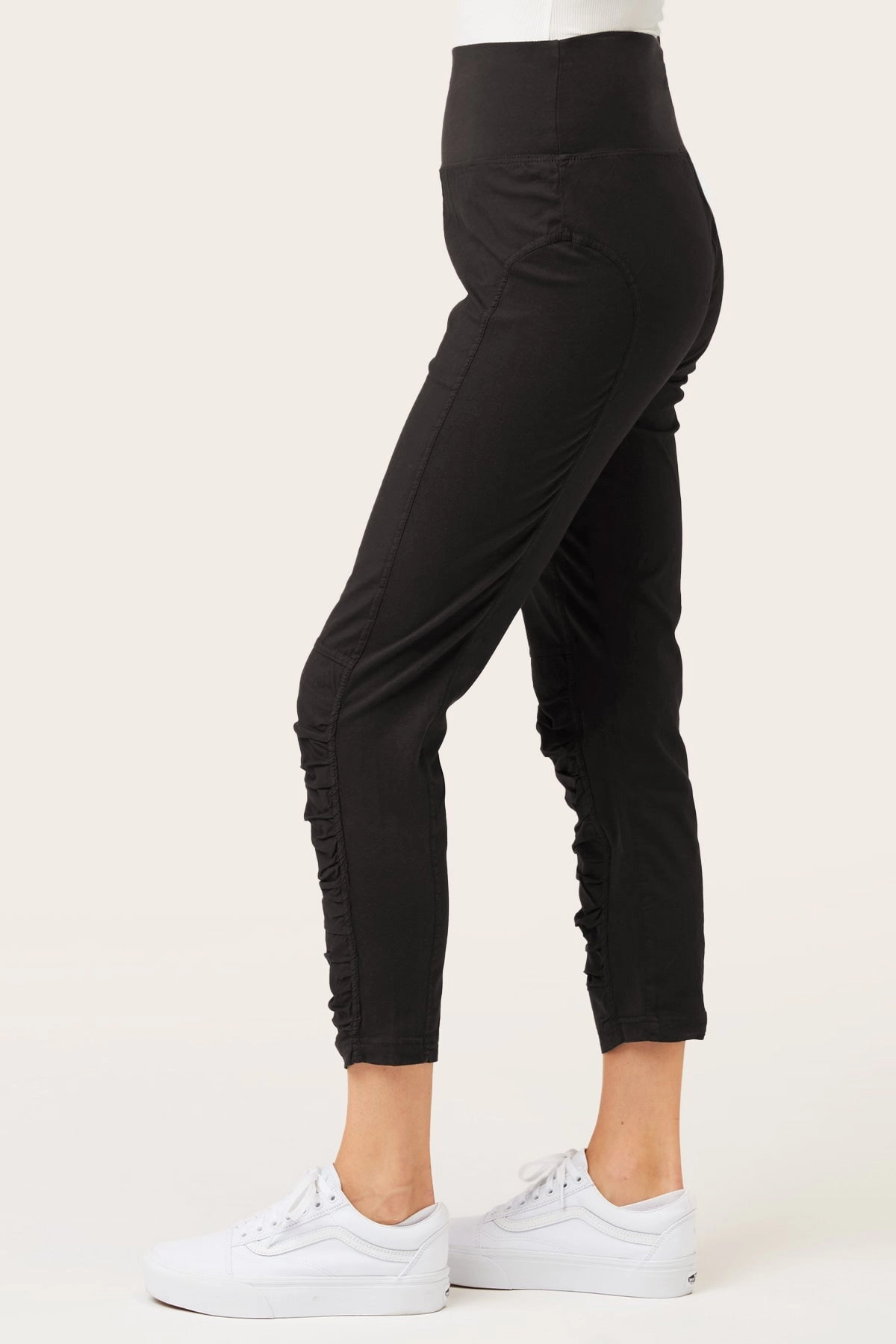 Neutral Color Functional Fit High Waist Jetter