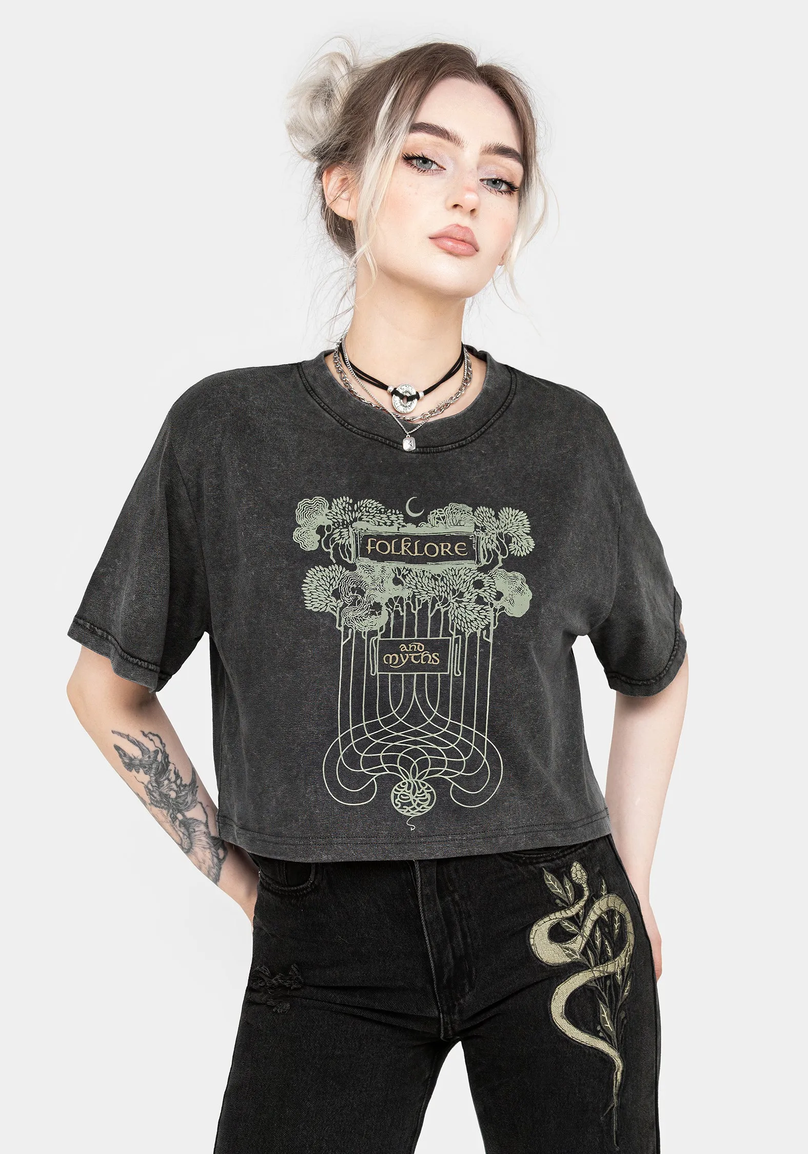 Knit Fabric Technology Stylish T-shirt Folklore Boxy Crop T-shirt
