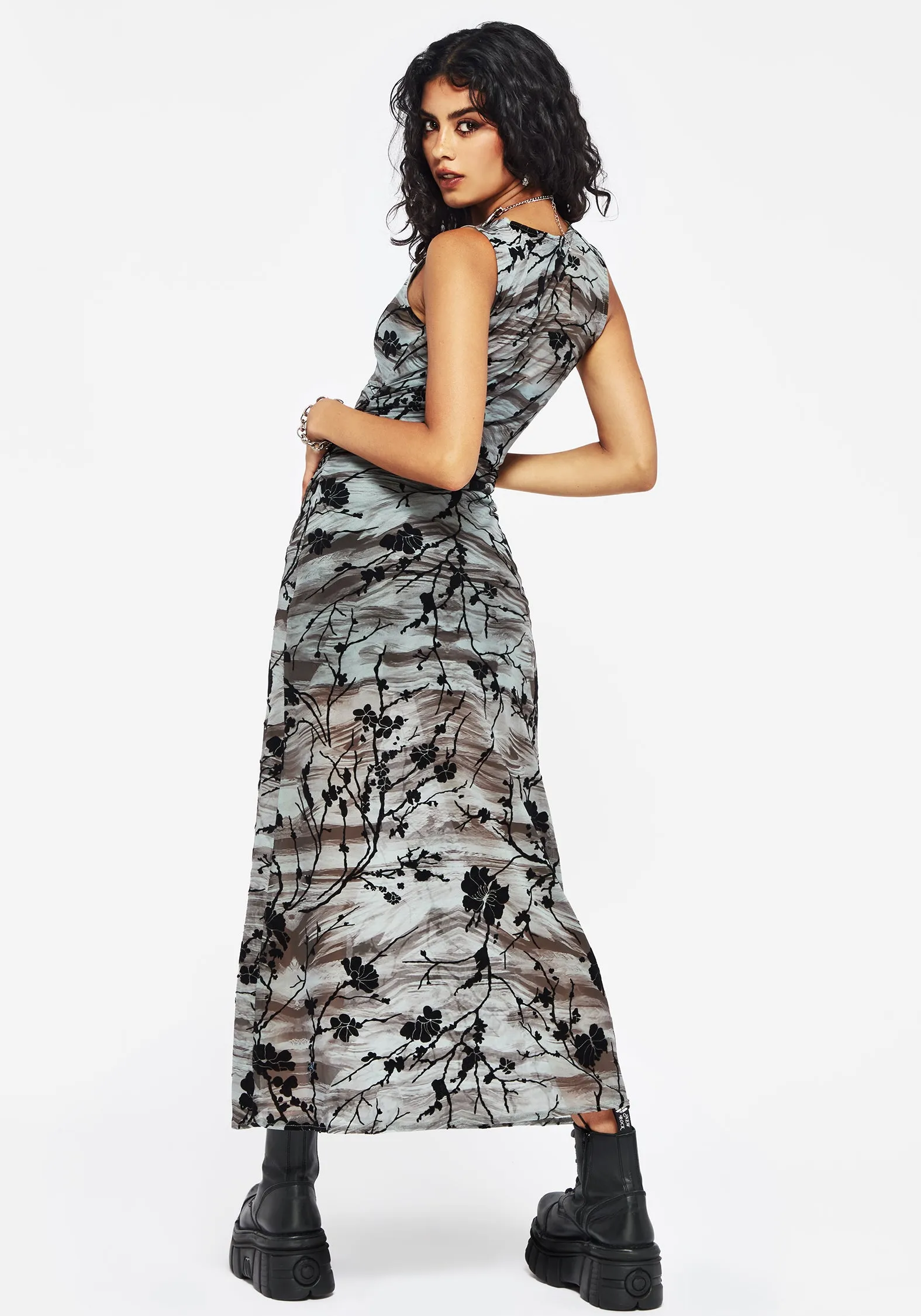 Wytchelm Sleeveless Flocked Midaxi Dress - Blue Subtle pattern Timeless Soft