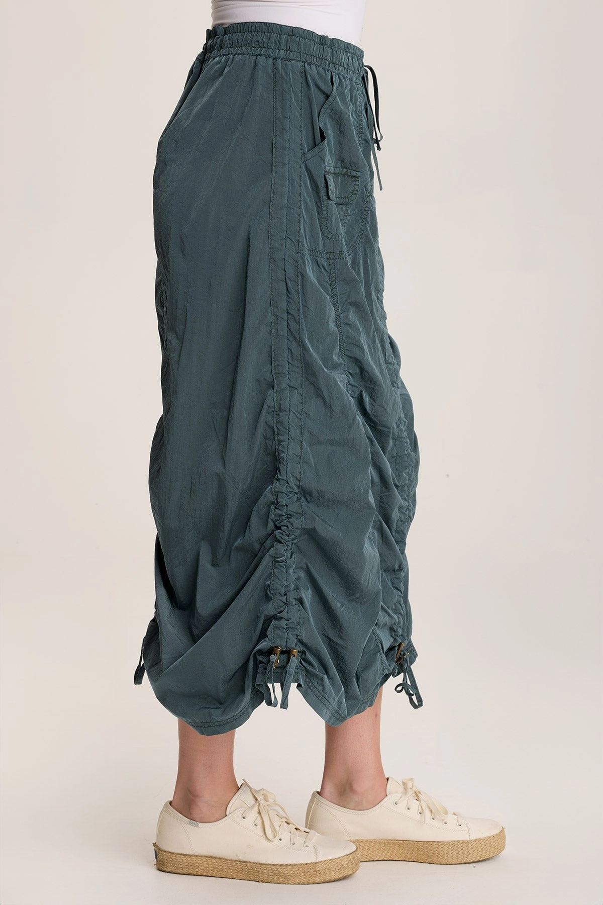 Clean Finish Zeno Ruched Sporty Cargo Midi Skirt
