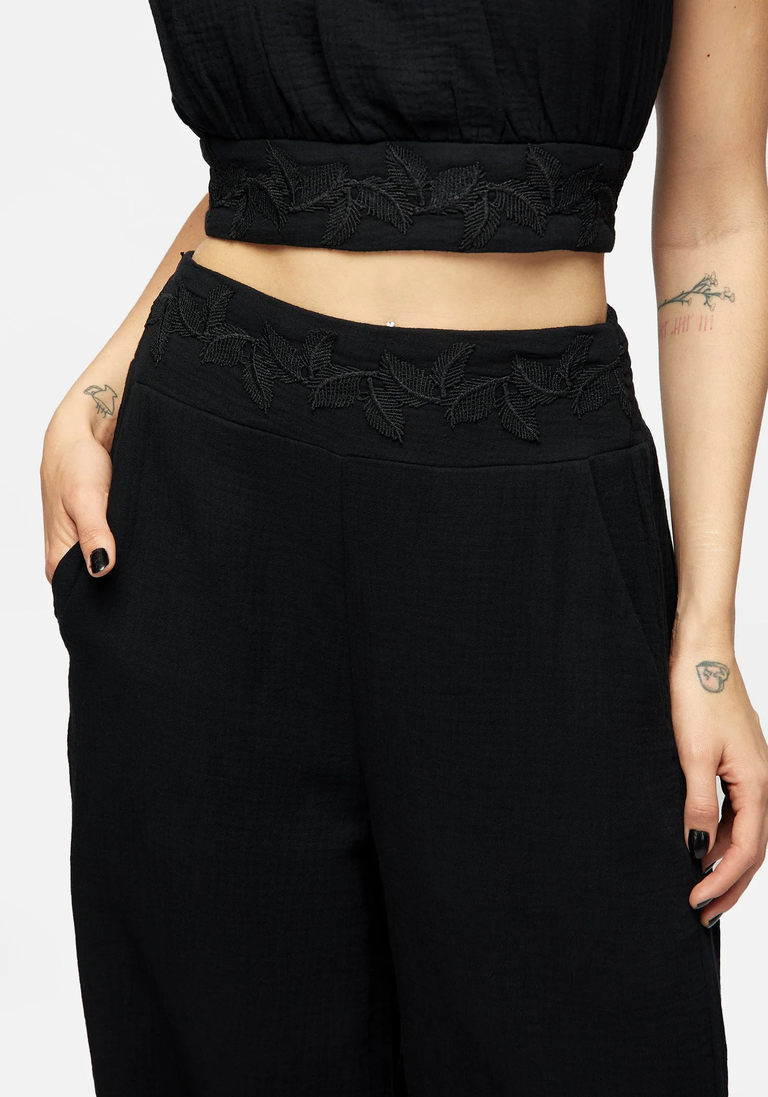 Comfortable Fabric Vine Textured Wide Leg Trouser